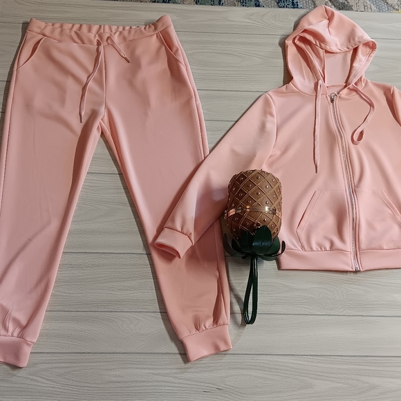 Women Fashionable Back Lips Rhinestone Print Long Sleeve Top Pants Casual Two-Pi - Picture 5 of 16